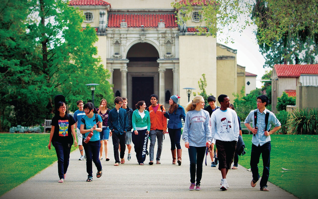 Students walk on the Pomona College campus