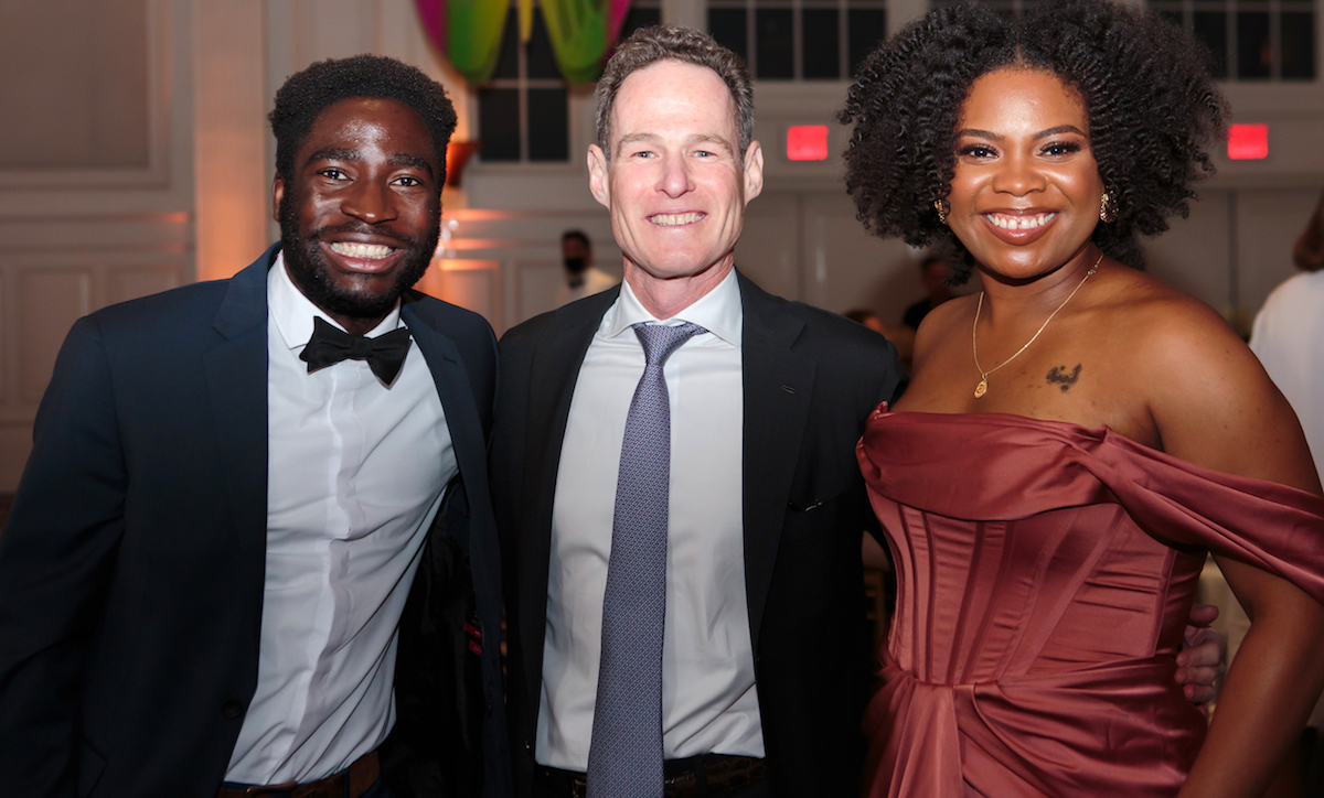 2022 Posse Star Brad Singer (center) with current UVA Posse Scholars.