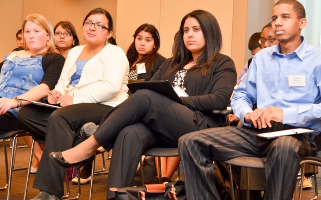 Posse Scholars participate in a workshop on career mapping.