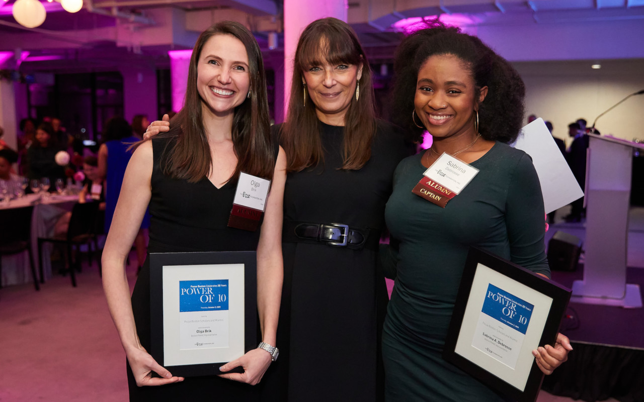 Posse alumnae Olga Brik (left) and Sabrina DeBrosse (right) with Posse President and Founder Deborah Bial (center).