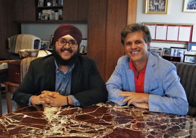 2019 Jeff Ubben Posse Fellow Gurbir Singh with Tim Shriver, chairman of the board of the Special Olympics.